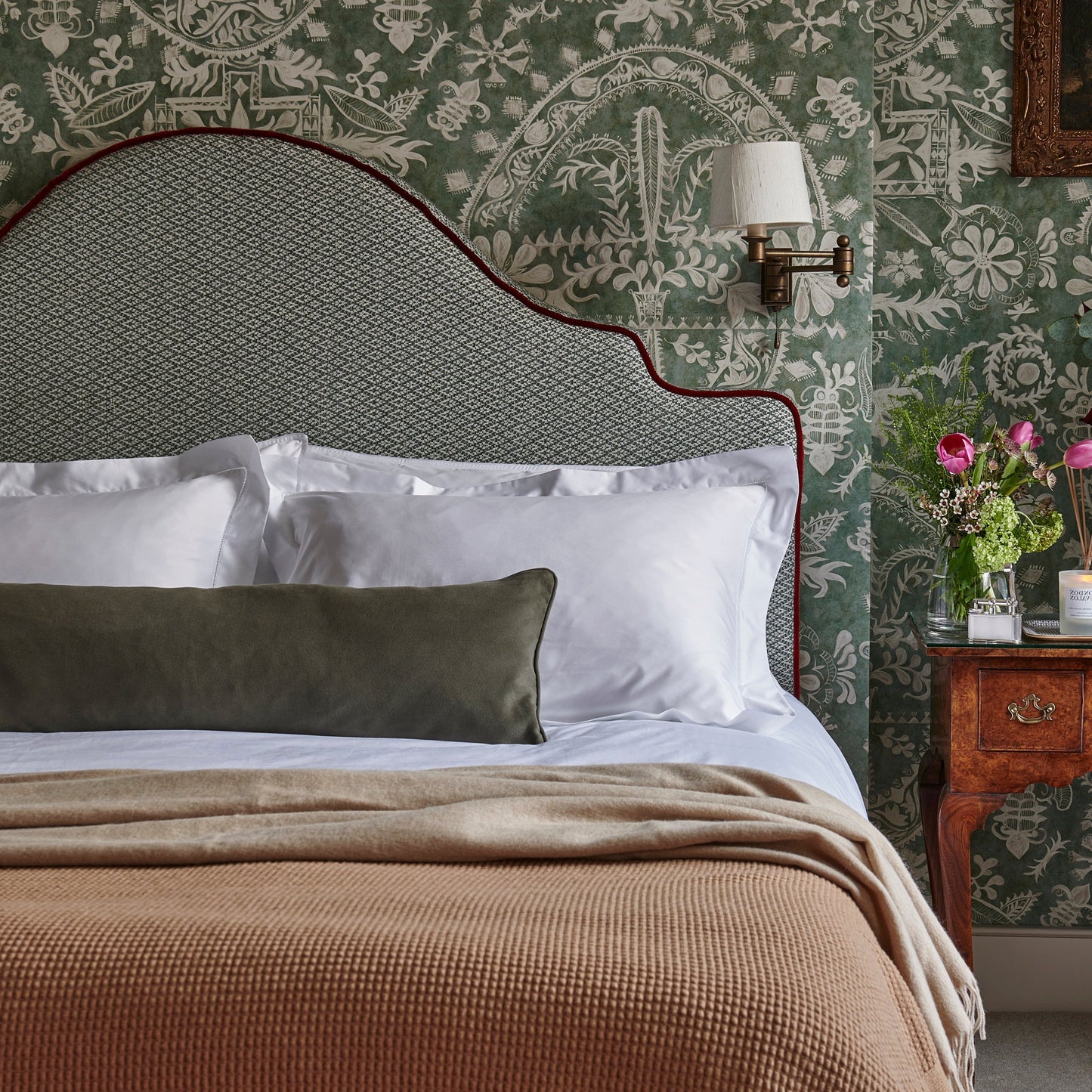 Heritage TC500 Oxford Pillowcase - White With White Trim - London and Avalon