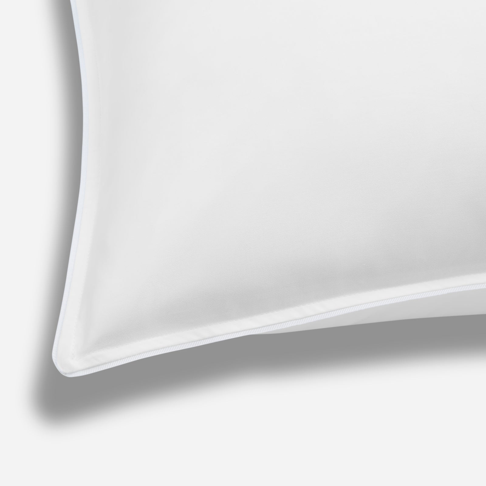 Heritage Collection Signature Style Housewife Pillowcase - White With White Trim
