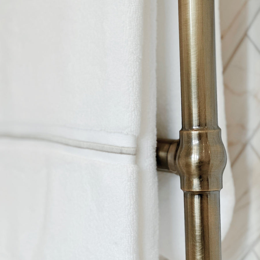 Bourdon Towel Collection - Bath Towel - London and Avalon