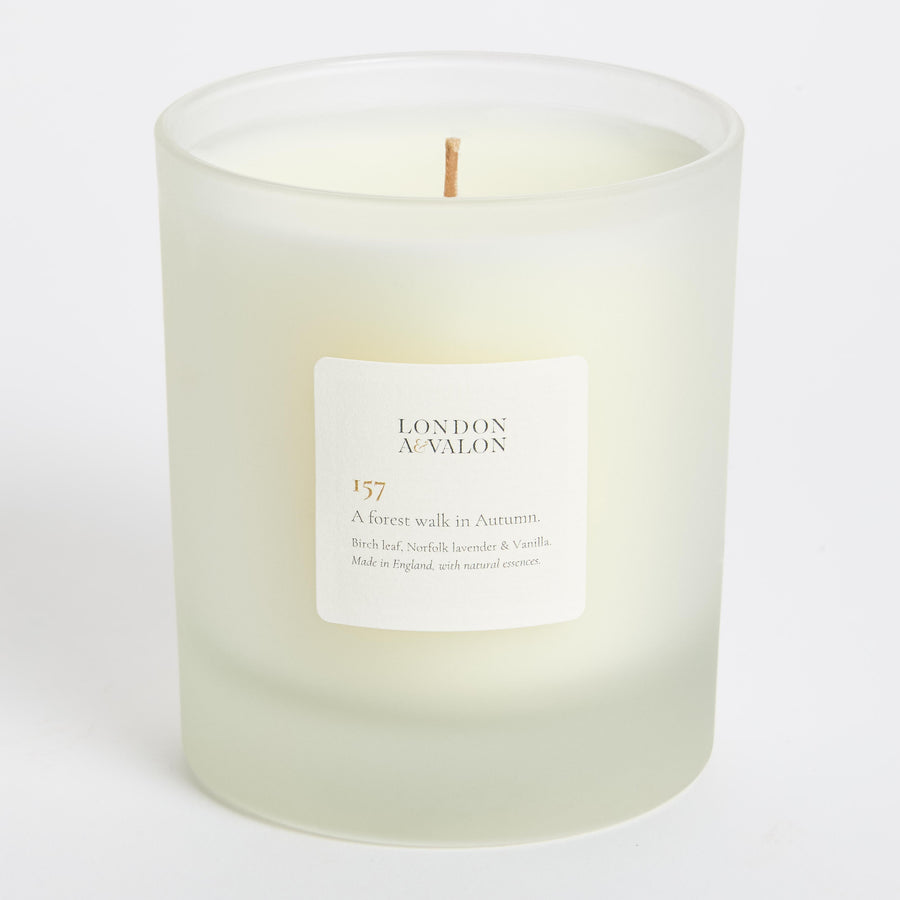 157 Birch Leaf, English Lavender & Vanilla Candle