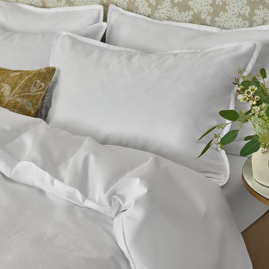 The Oriental Collection Duvet Cover - White - London and Avalon