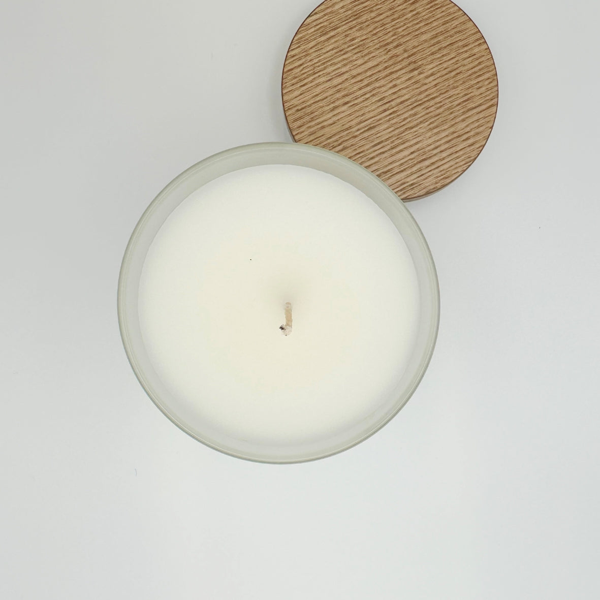 157 Birch Leaf, Norfolk Lavender & Vanilla Candle