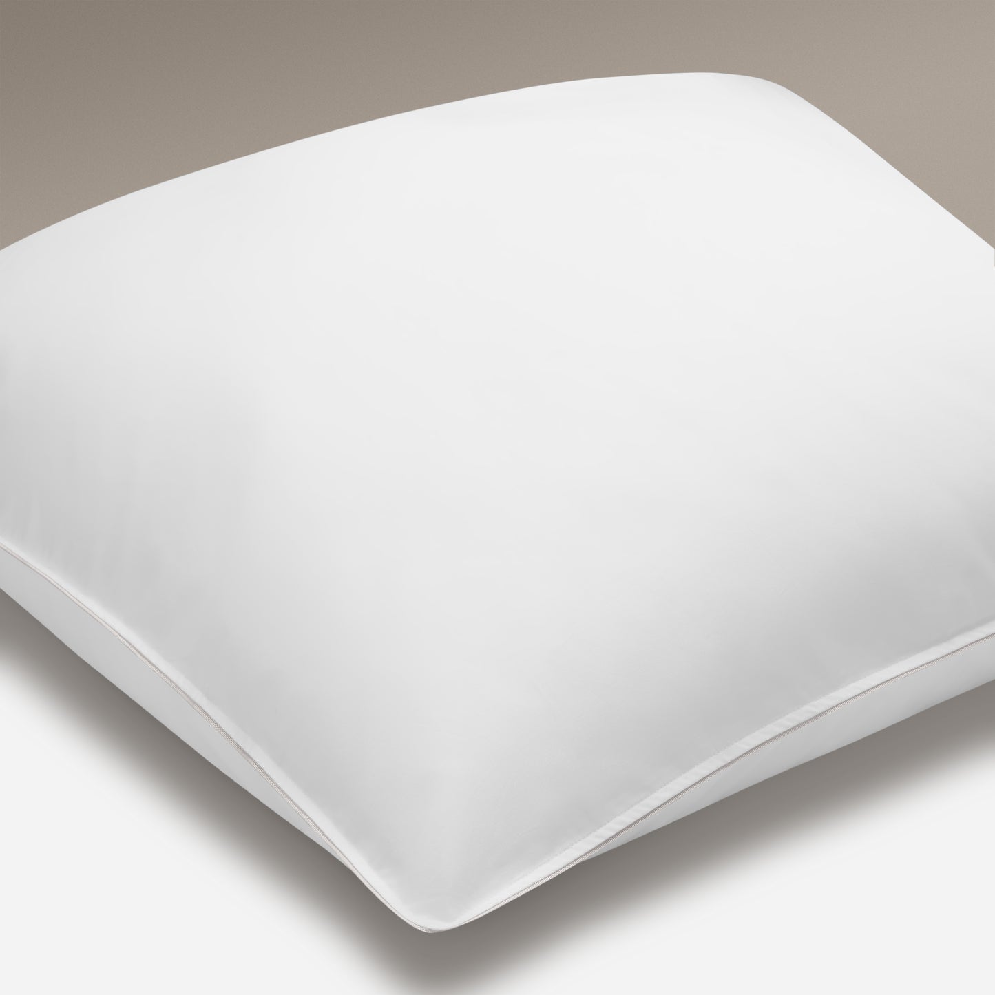 Heritage Pillowcase - White With Silver Trim