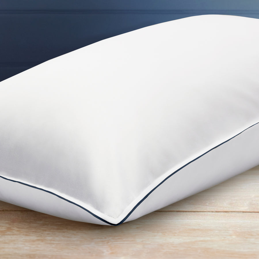 Heritage Collection Signature Style Housewife Pillowcase - White With Navy Trim