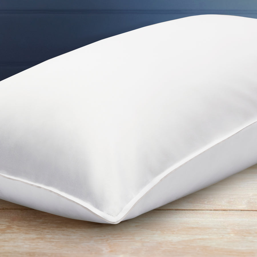Heritage Collection Signature Style Housewife Pillowcase - White With Silver Trim