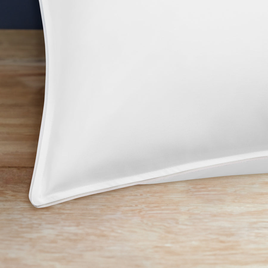 Heritage Collection Signature Style Housewife Pillowcase - White With Silver Trim